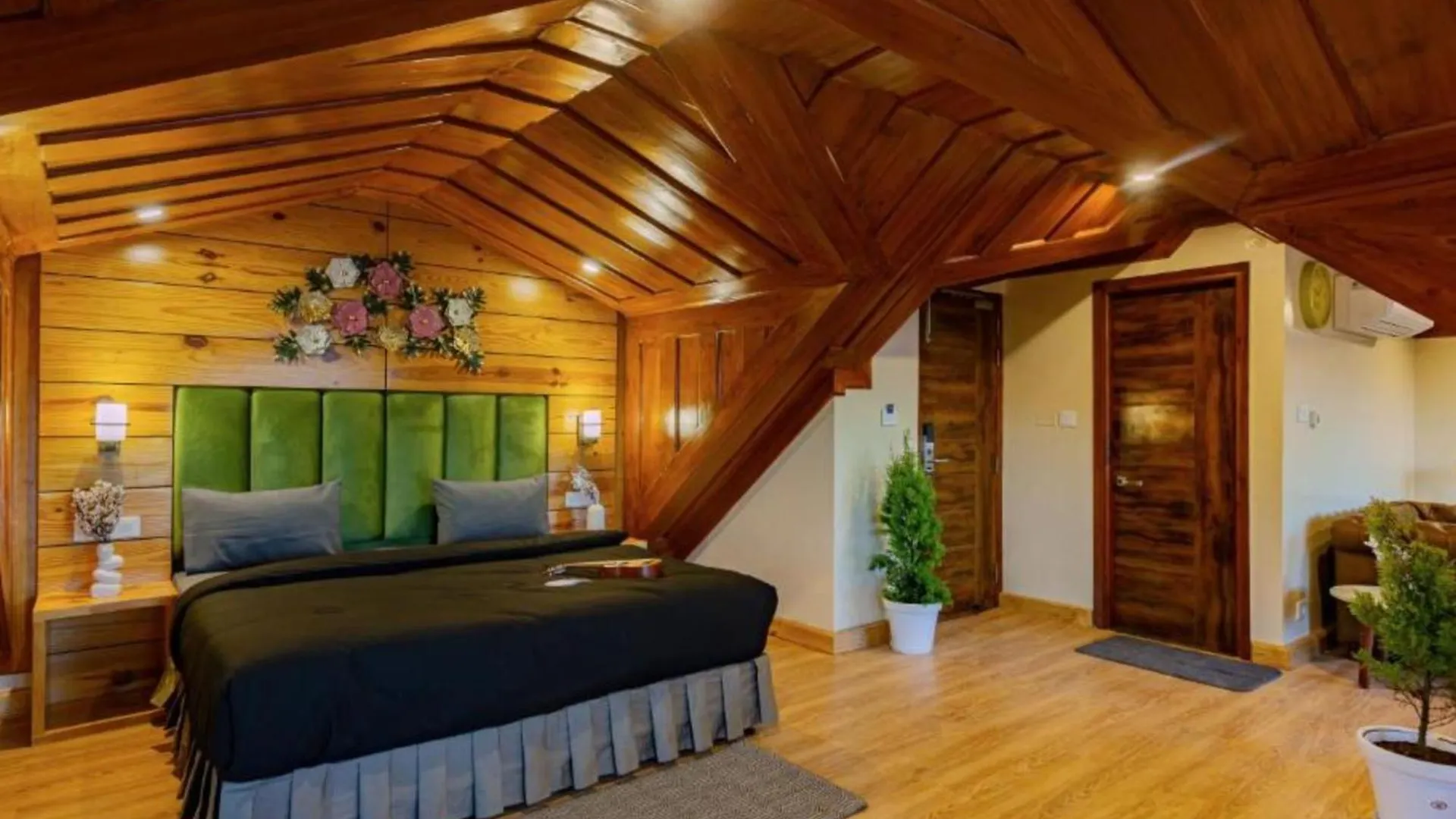 Hostel The Hosteller Shimla, Valley View